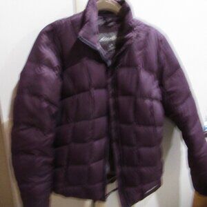 Women’s Eddie Bauer Plum Purple Puffer Jacket eb650 S